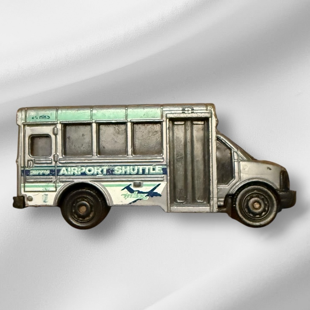 Mattel Matchbox Airport Shuttle 2008, 2014